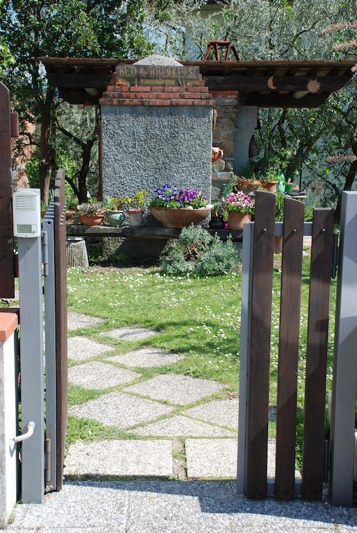 Bed And Breakfast Il Girasole Lamporecchio Kültér fotó